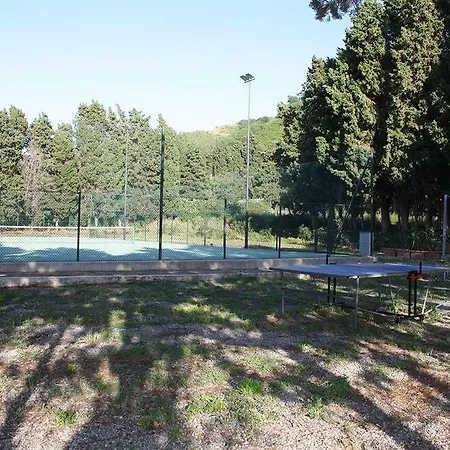 Le Rosette Ośrodek wypoczynkowy 4*