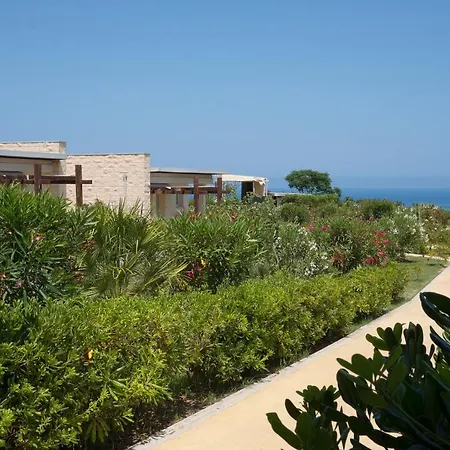 Le Rosette Ośrodek wypoczynkowy 4*