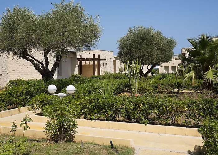 Üdülőközpont Le Rosette 4*