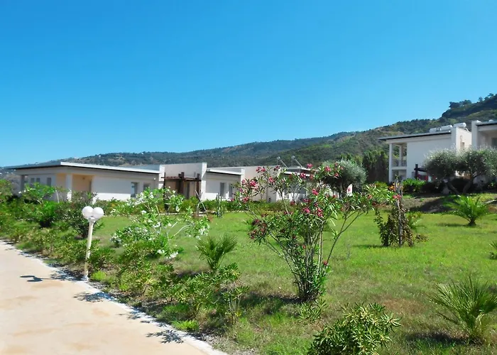 Üdülőközpont Le Rosette 4*