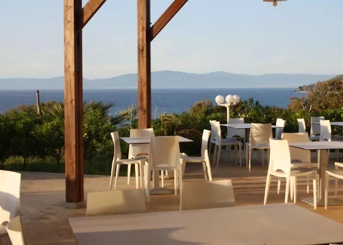 Le Rosette Üdülőközpont 4*